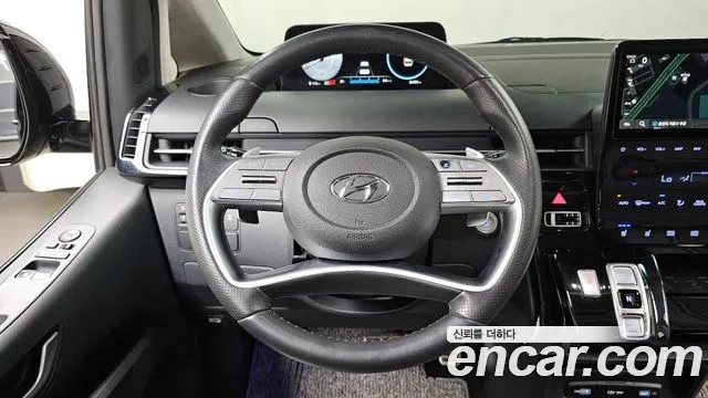 Hyundai Staria 2023 Черный из Кореи, фото 4