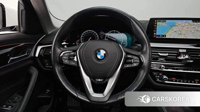 BMW 5 Series (G30) id 3861238 из Кореи 4