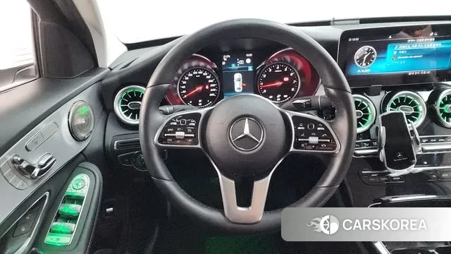 Mercedes-Benz C-Class W205 2020 Белый из Кореи, фото 4