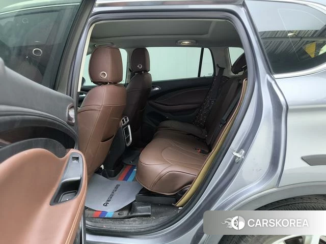 Buick Angkewei 2018 Серебристо-серый из Китая, фото 4