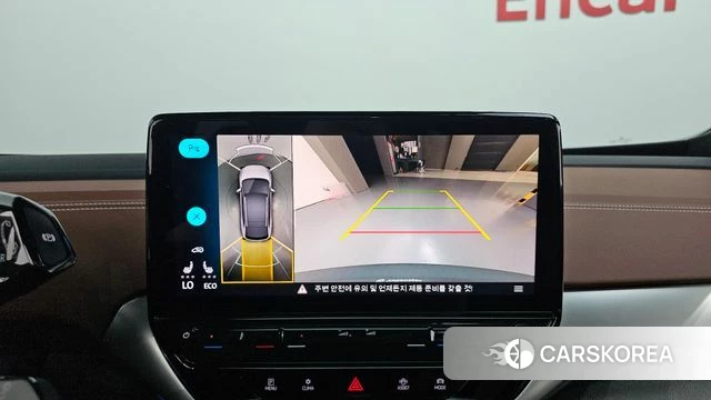 Volkswagen ID.4 2023 Серебристо-серый из Кореи, фото 4