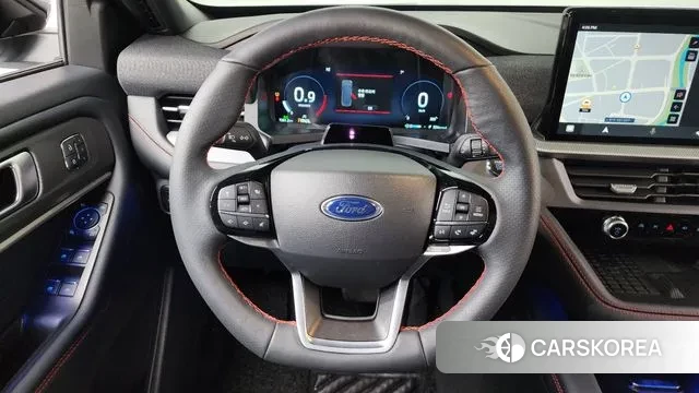 Ford Explorer 6th Generation 2025 Небесно-голубой из Кореи, фото 4