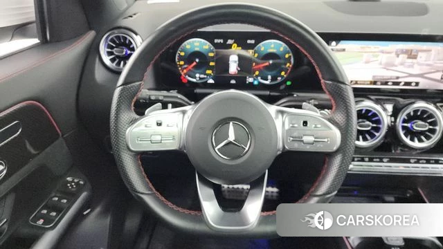 Mercedes-Benz GLA - Class H247 2023 Белый из Кореи, фото 4