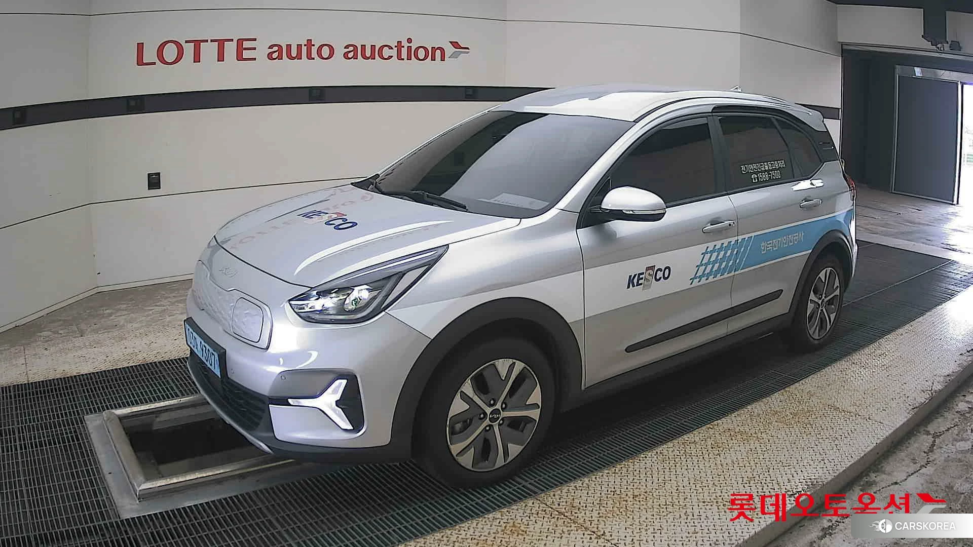 Kia Niro Plus 2023 Sparkling Silver из Кореи, фото 4