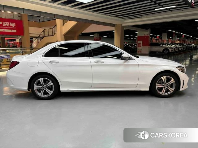 Mercedes-Benz Class C 2021 Белый из Китая, фото 4