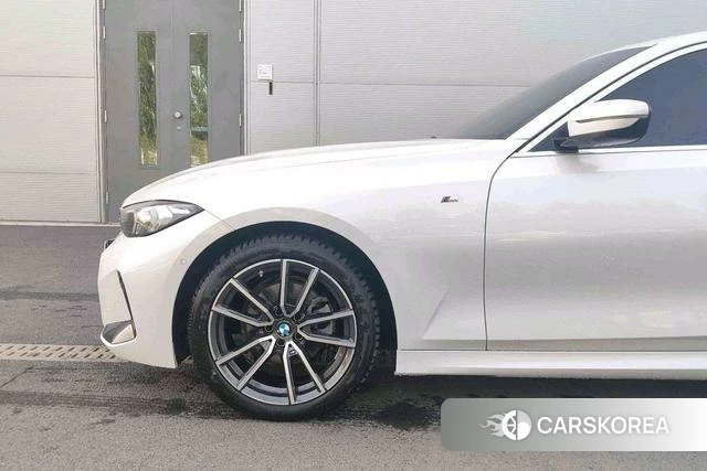 BMW 3 series 2025 Белый из Китая, фото 4