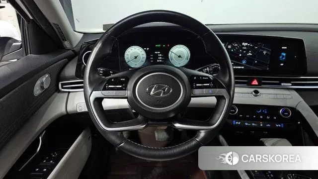 Hyundai Avante Hybrid (CN7) 2023 Белый из Кореи, фото 4