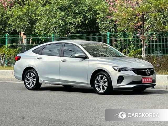 Buick Weilang 2023 Серебристо-серый из Китая, фото 4