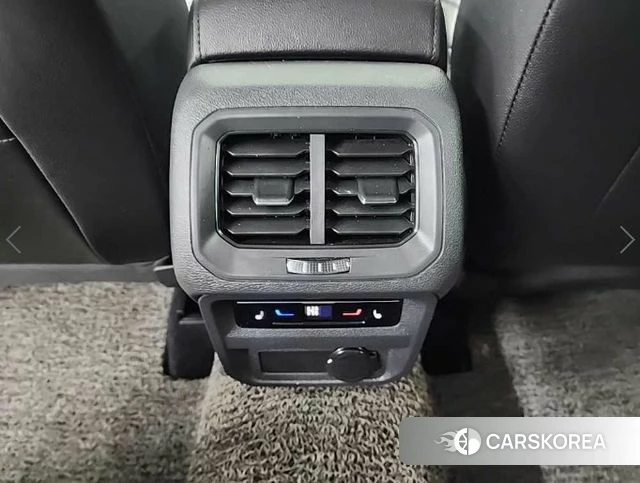 Volkswagen Tiguan Allspace 2022 Серебристо-серый из Кореи, фото 4