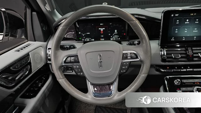 Lincoln Navigator 4th generation 2021 Белый из Кореи, фото 4