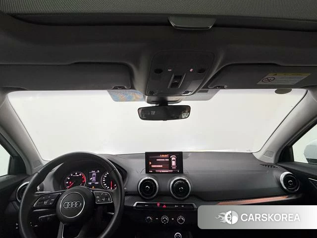 Audi Q2L 2025 Белый из Китая, фото 4