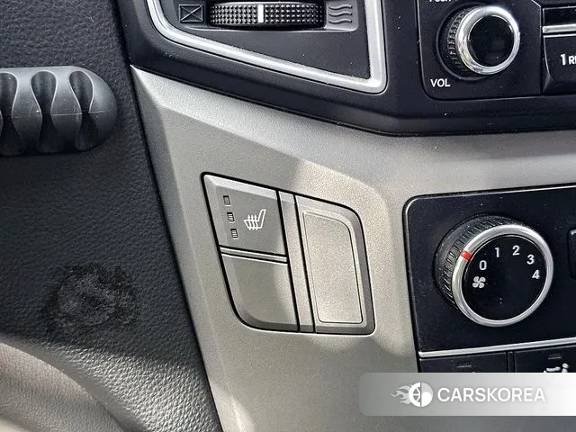 Hyundai The New Grand Starex 2018 Серебряный из Кореи, фото 4