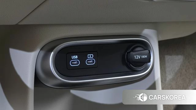 Genesis GV60 2022 Серебристо-серый из Кореи, фото 4