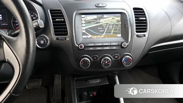 Kia The New K3 2018 Белый из Кореи, фото 4