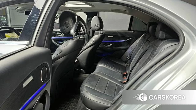 Mercedes-Benz E-Class W213 2018 Серебряный из Кореи, фото 4