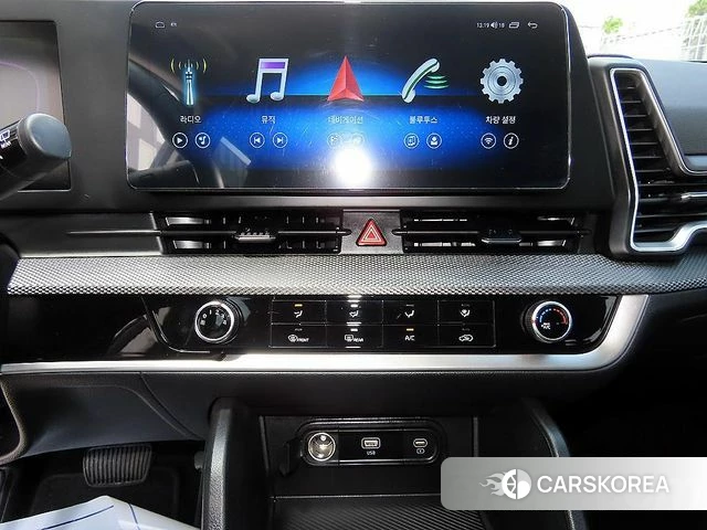 Kia Sportage 5th Generation 2023 Белый из Кореи, фото 4