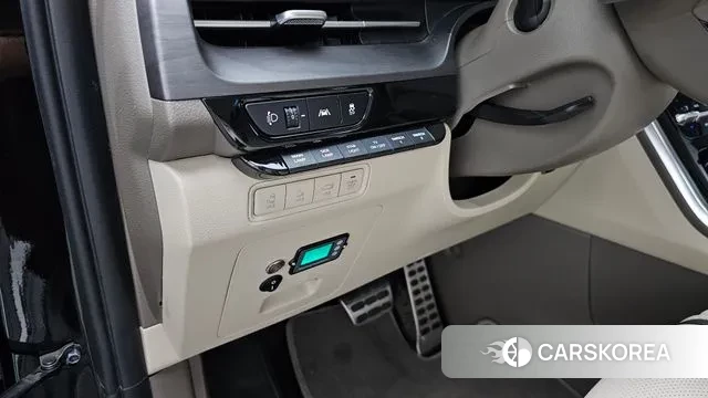 Kia Carnival 4th generation 2021 Черный из Кореи, фото 4