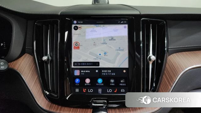 Volvo XC60 second Generation 2024 Серый из Кореи, фото 4