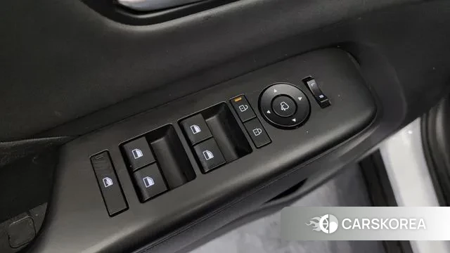 Hyundai Kona (SX2) 2023 Белый из Кореи, фото 4