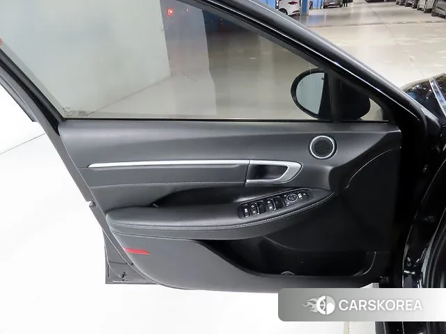 Hyundai Sonata Hybrid (DN8) 2021 Черный из Кореи, фото 4