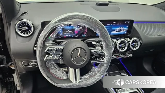 Mercedes-Benz GLA - Class H247 2025 Черный из Кореи, фото 4