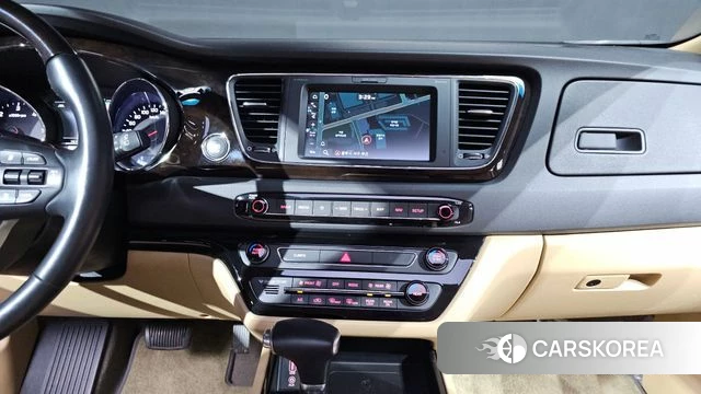 Kia The New Carnival 2018 Белый из Кореи, фото 4