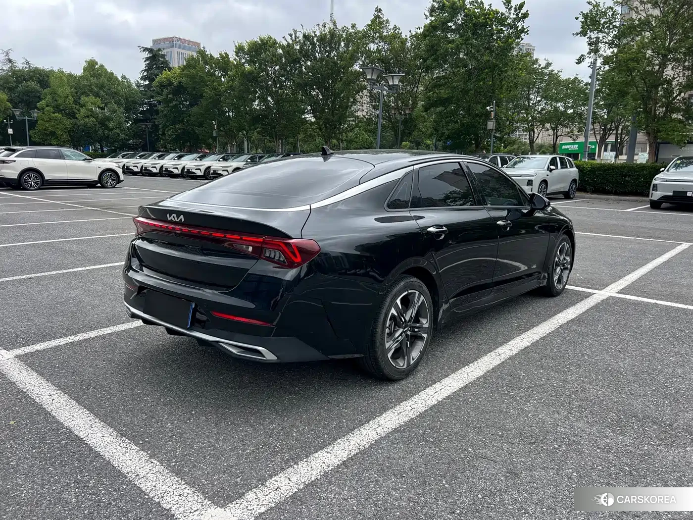 Kia K5 2024 Черный из Китая, фото 4