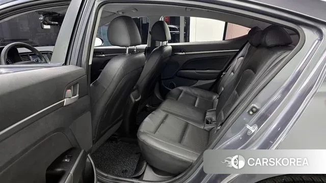 Hyundai Avante AD 2018 Серый из Кореи, фото 4