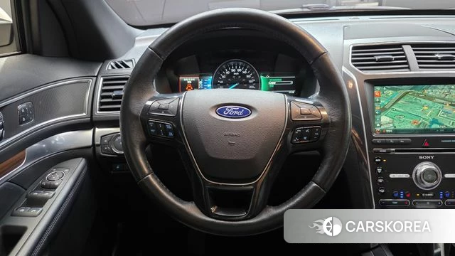 Ford Explorer 2018 Белый из Кореи, фото 4