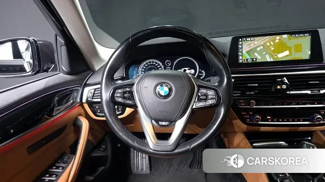 BMW 5 Series (G30) 2018 Серый из Кореи, фото 4