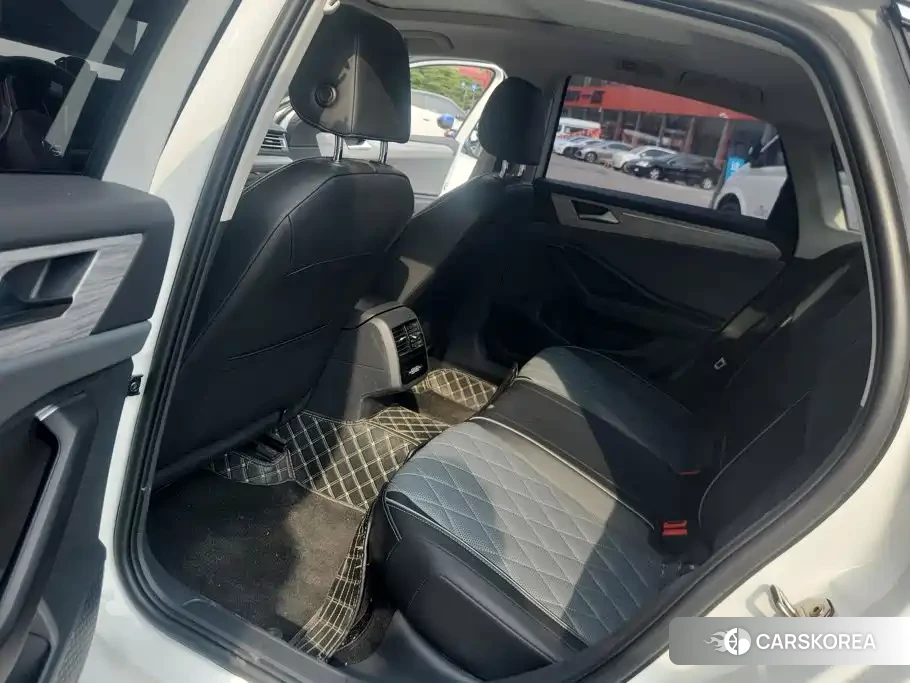 Volkswagen Sagitar 2023 Белый из Китая, фото 4