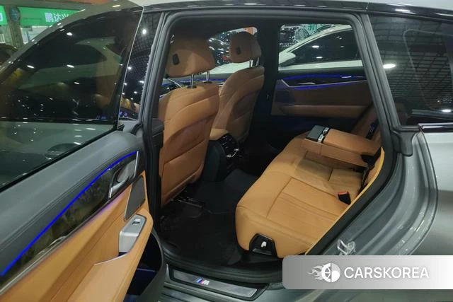 BMW 6 series GT 2024 Темно-серый из Китая, фото 4