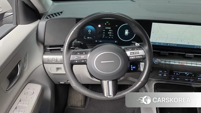 Hyundai Kona (SX2) 2023 Серебристо-серый из Кореи, фото 4