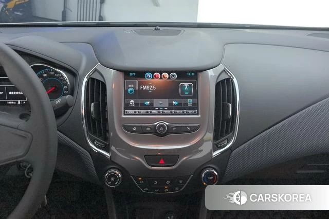 Chevrolet Cruze 2019 Белый из Китая, фото 4
