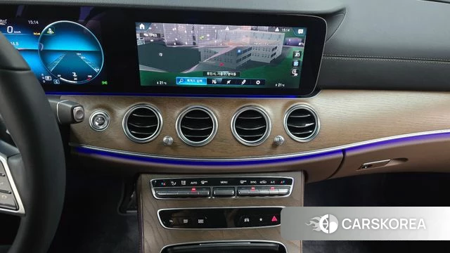 Mercedes-Benz E-Class W213 2022 Серый из Кореи, фото 4