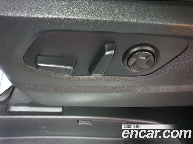 Hyundai Staria 2022 Белый из Кореи, фото 4