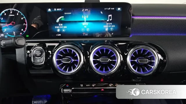 Mercedes-Benz A-Class W177 2021 Черный из Кореи, фото 4