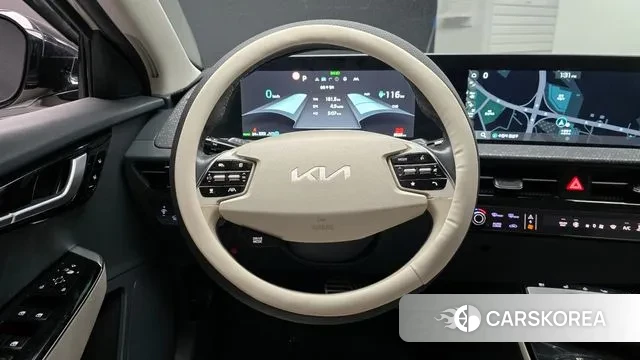 Kia EV6 2022 Жемчужный цвет из Кореи, фото 4