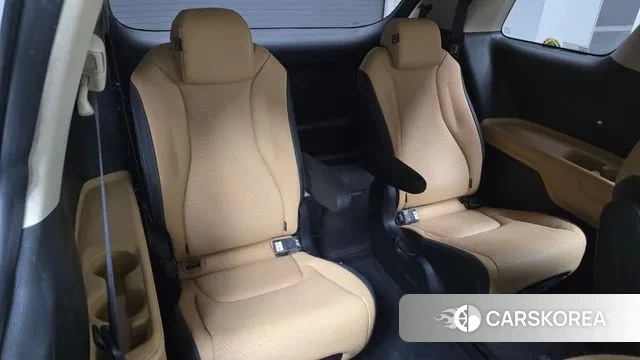Kia Carnival 4th generation 2022 Белый из Кореи, фото 4