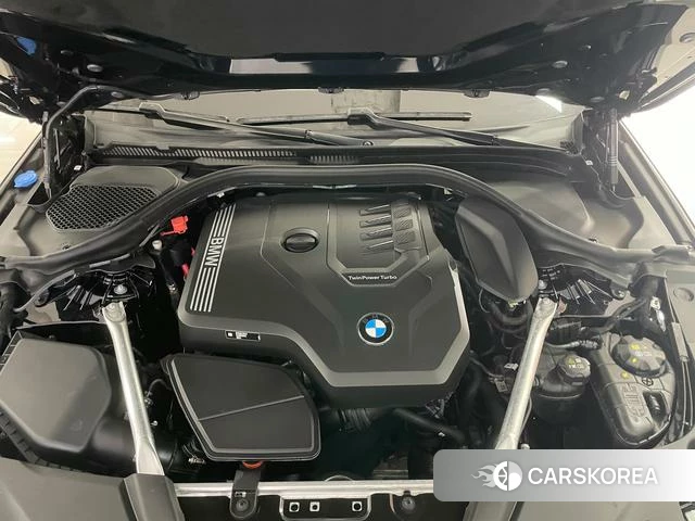 BMW 5 series 2023 Черный из Китая, фото 4