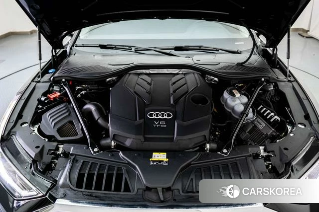 Audi A8 2021 Черный из Китая, фото 4