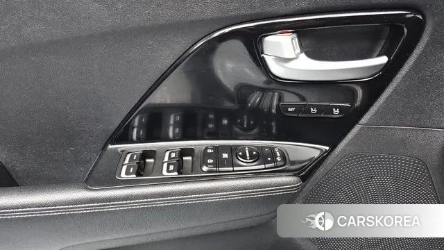 Kia Niro 2018 Синий из Кореи, фото 4