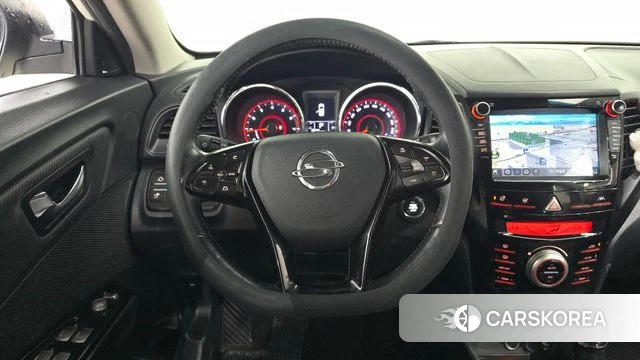 Ssangyong Tivoli Air 2018 Белый из Кореи, фото 4