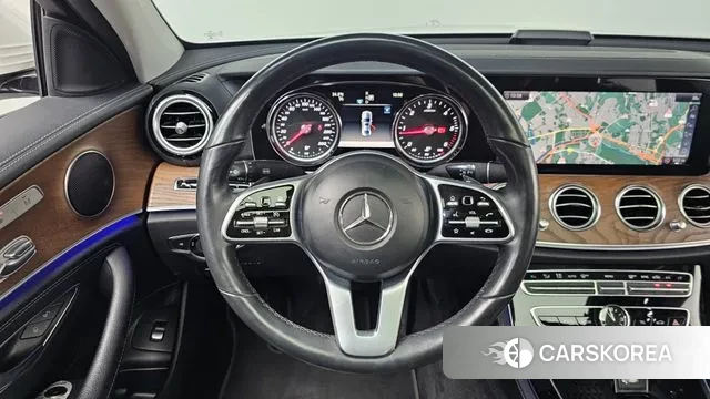 Mercedes-Benz E-Class W213 2019 Белый из Кореи, фото 4