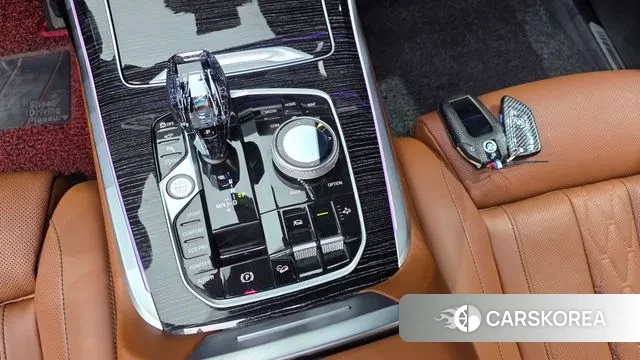 BMW X7 (G07) 2021 Белый из Кореи, фото 4