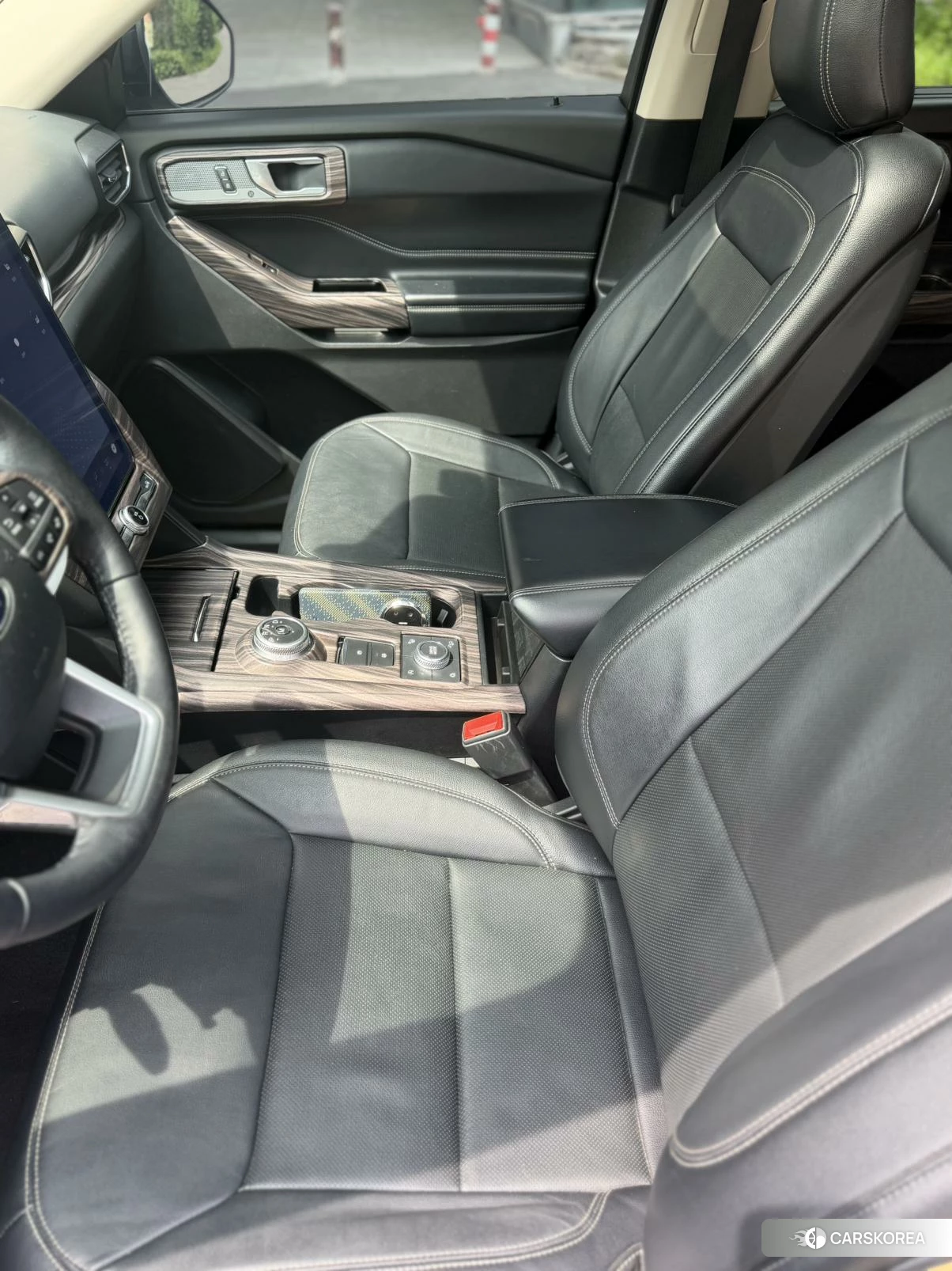 Ford Explorer 2020 Черный из Китая, фото 4