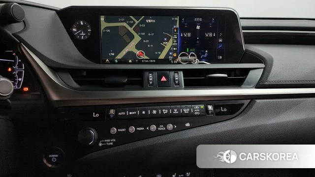 Lexus ES300h 7th generation 2018 Черный из Кореи, фото 4