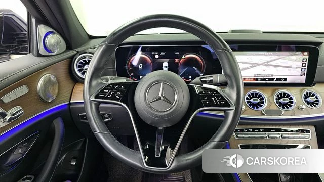 Mercedes-Benz E-Class W213 2021 Синий из Кореи, фото 4