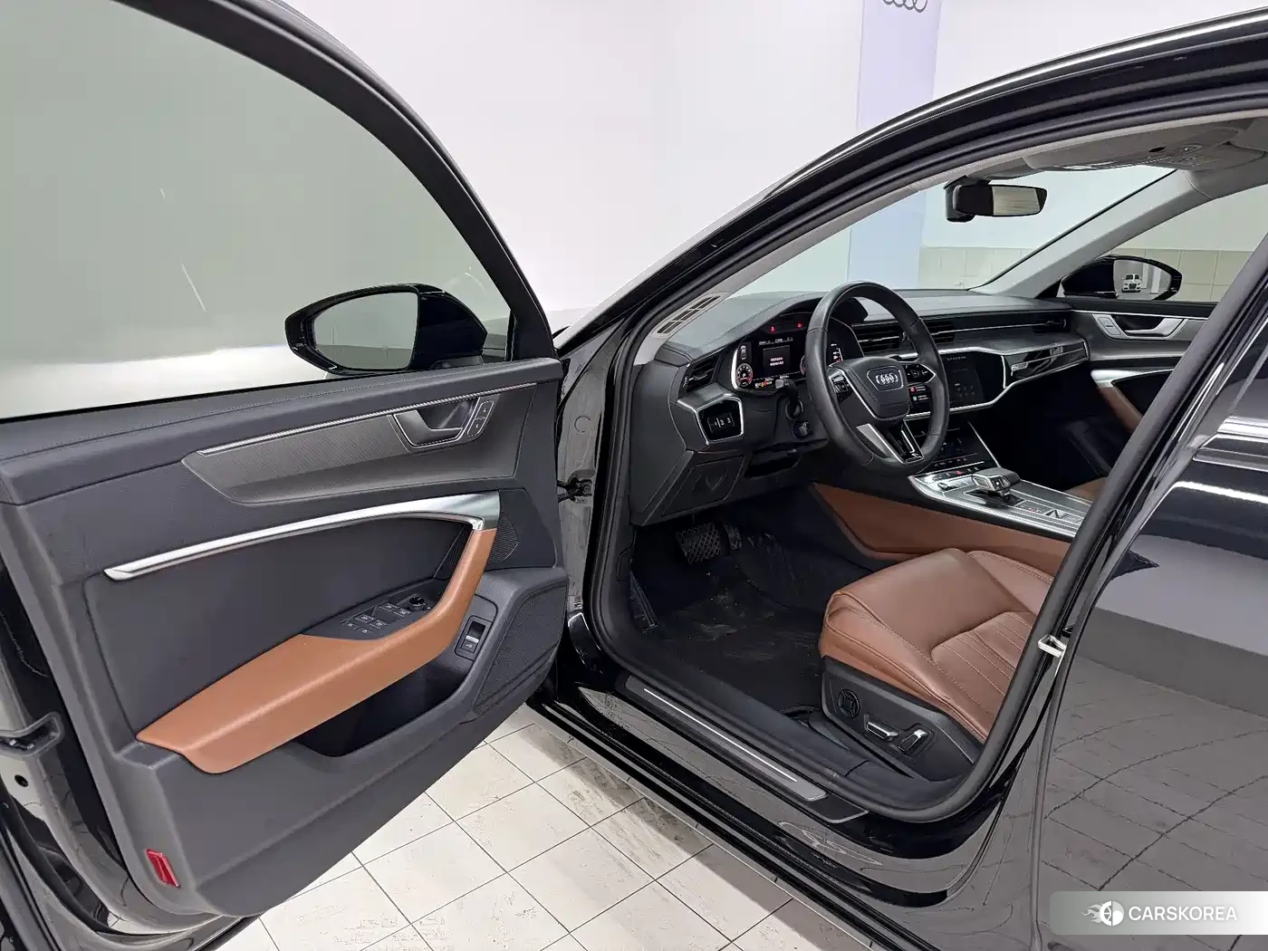 Audi A6L 2024 Черный из Китая, фото 4