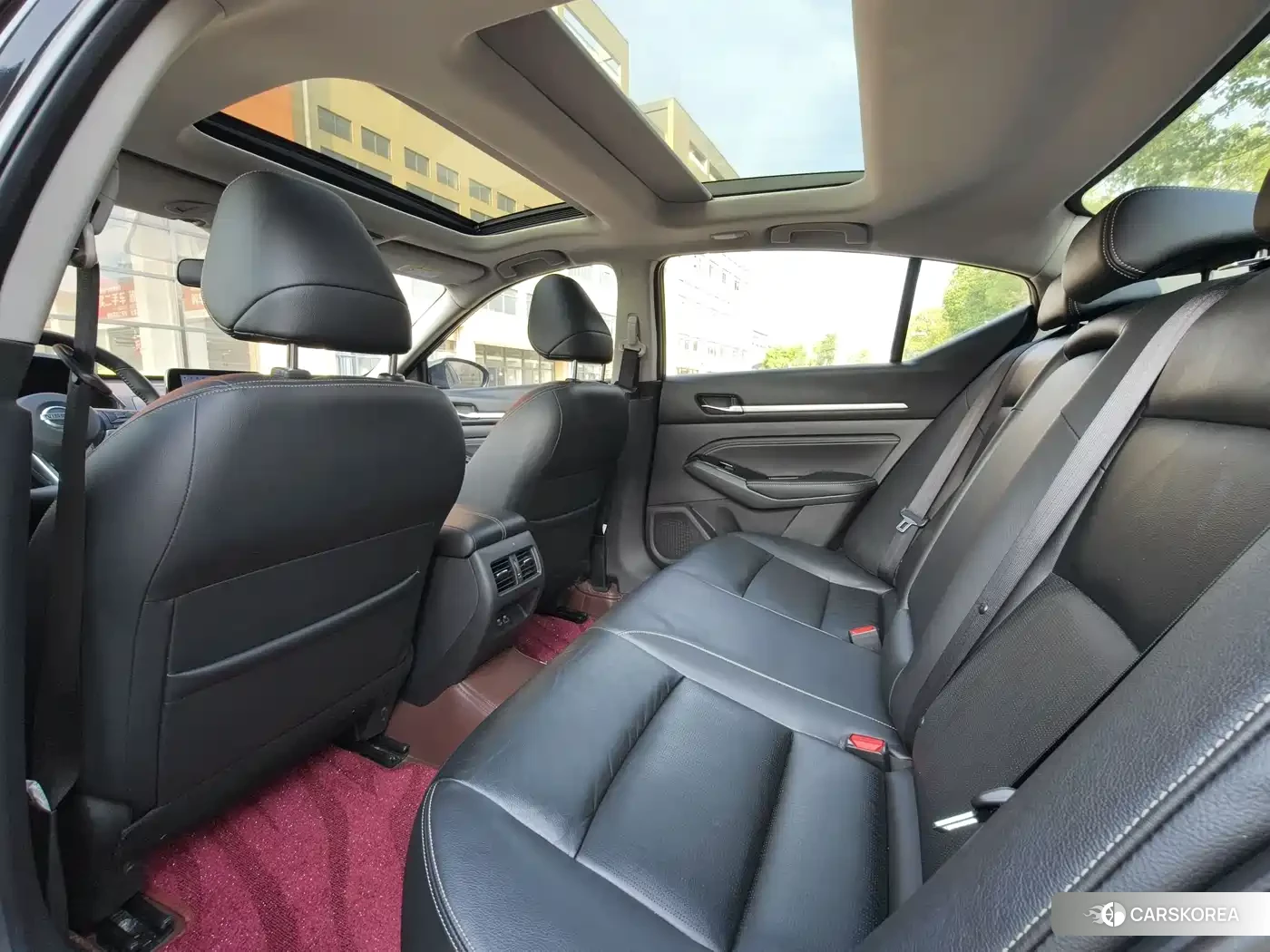 Nissan Altima 2022 Черный из Китая, фото 4